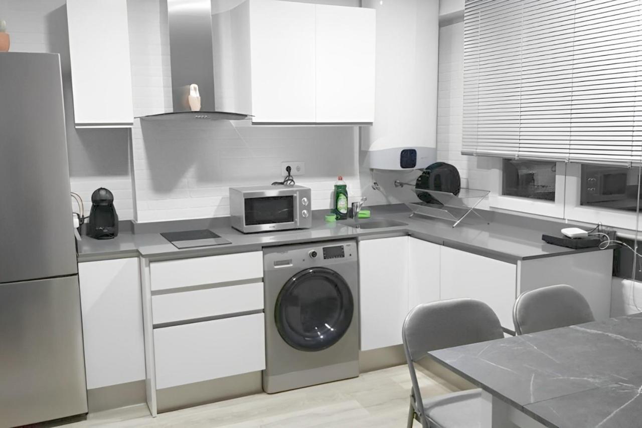 Recomendado Wifi 12 Min Ayto 4 Habs Dobles Parking Oviedo Exterior foto